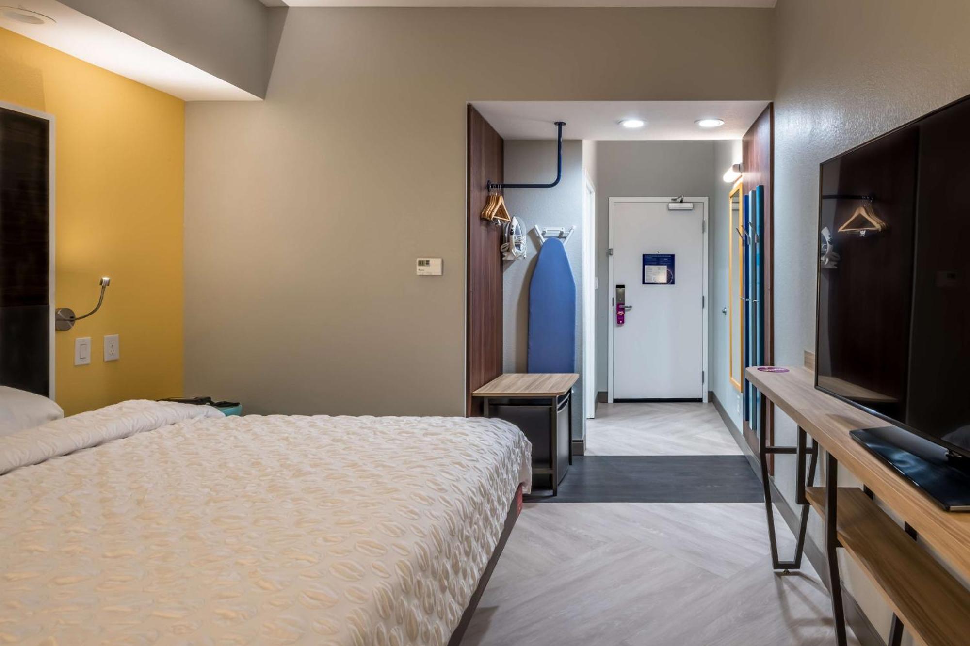 Tru By Hilton Garland Richardson Hotel Bagian luar foto